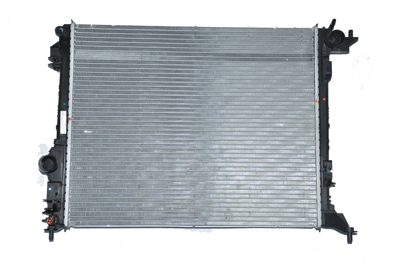 Radyatör Su 1.5 Megane IV (18 MM İnce)