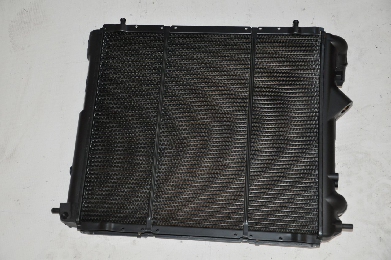 Radyatör Su 1.4-1.6 R19 (Klimalı Karbüratörlü)