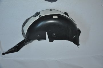 Çamurluk Davlumbazı Arka Sol Megane III Sw