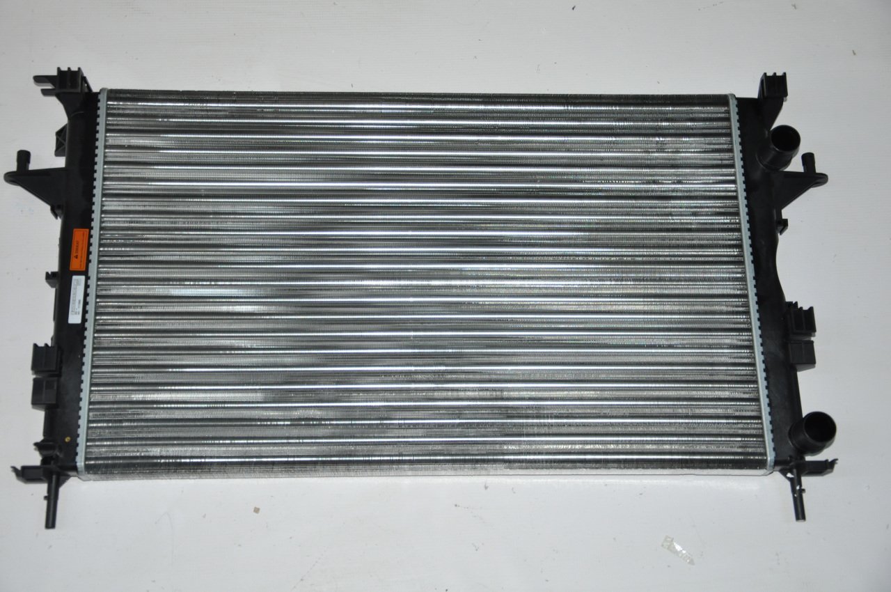 Radyatör Su 1.8-2.0 Laguna II (Klimalı)