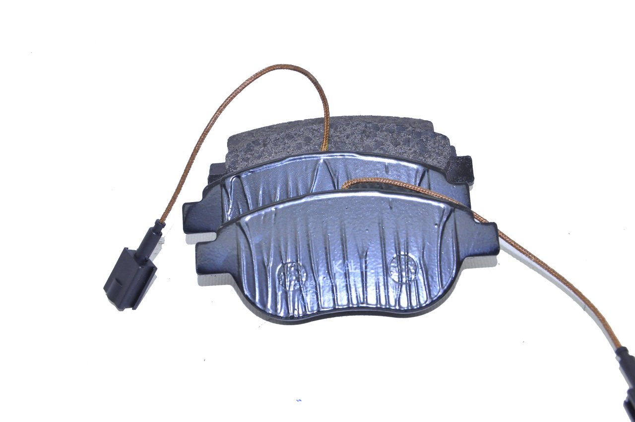 Fren Balatası Tk.Ön Linea-Grande Punto-Stılo-Doblo 2010 Sonrası (Çift Fişli) (Büyük)