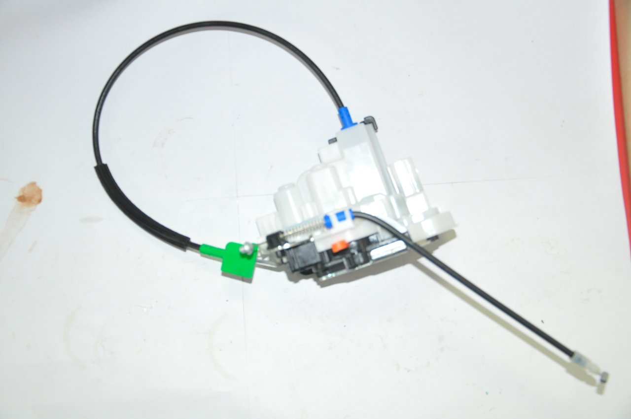 Kapı Kilidi Ön Sol Fiorino (Elektirikli)