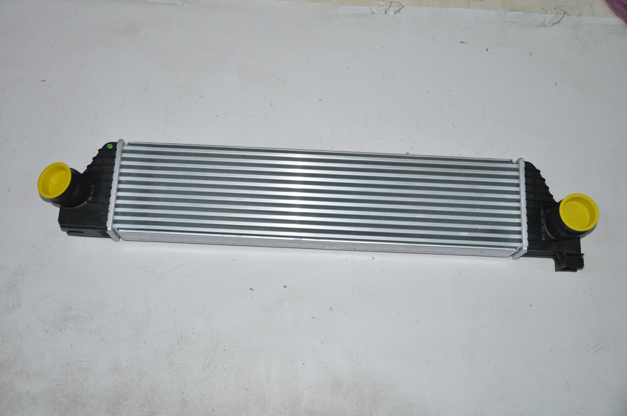 Radyatör Turbo 2.3 Master 2011 Sonrası