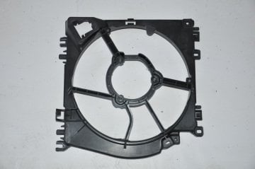 Fan Motor Çerçevesi Clio III ***