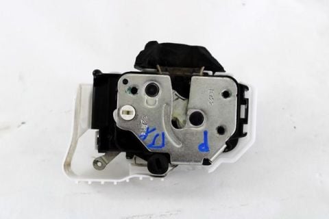 Sürgülü Kapı Kilidi Sağ Doblo 2010 Sonrası (Elektirikli Arka Cam)