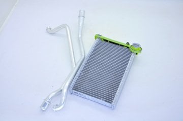 Radyatör Kalorifer Megane II (2007 Sonrası Farklı Model)