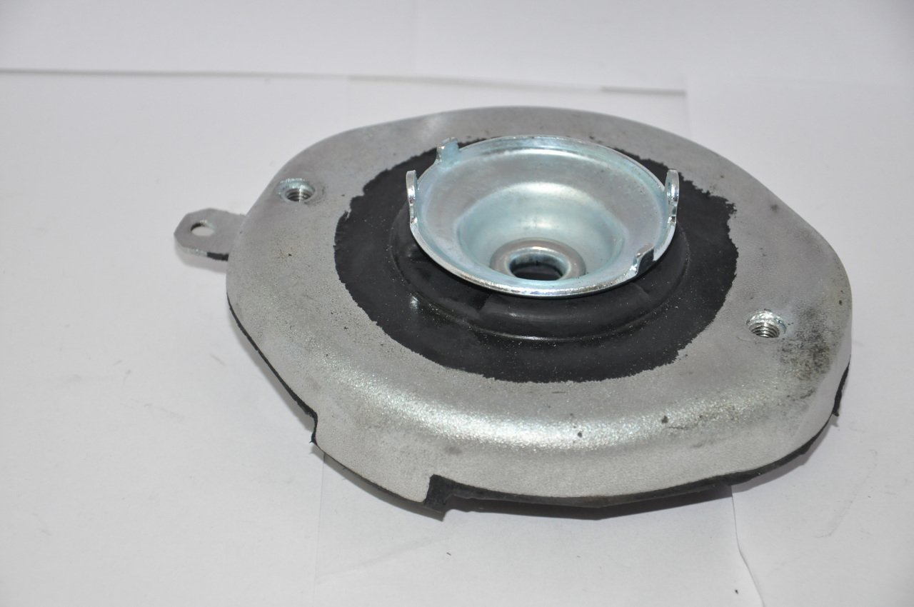 Amortisör Üst Takozu Ön R19-Megane 1995-2002 Arası