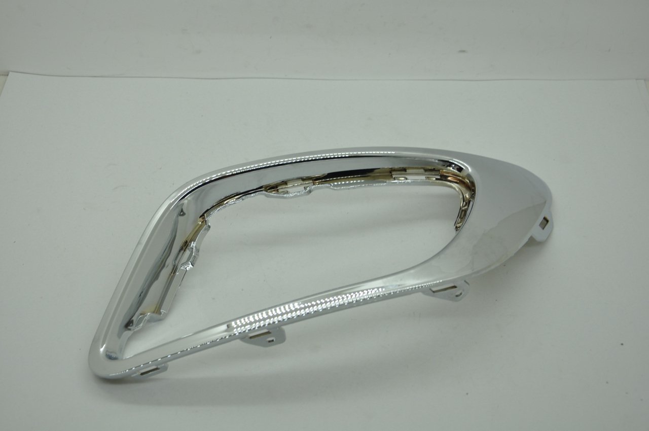 Sis Kapak Çerçevesi Sağ Fluence 2012 Sonrası (Nikelaj)