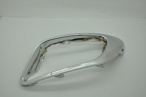 Sis Kapak Çerçevesi Sağ Fluence 2012 Sonrası (Nikelaj)