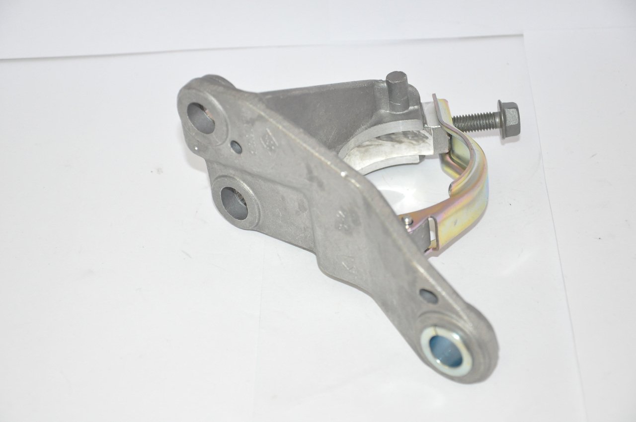 Aks Orta Ayak Suportu Megane II