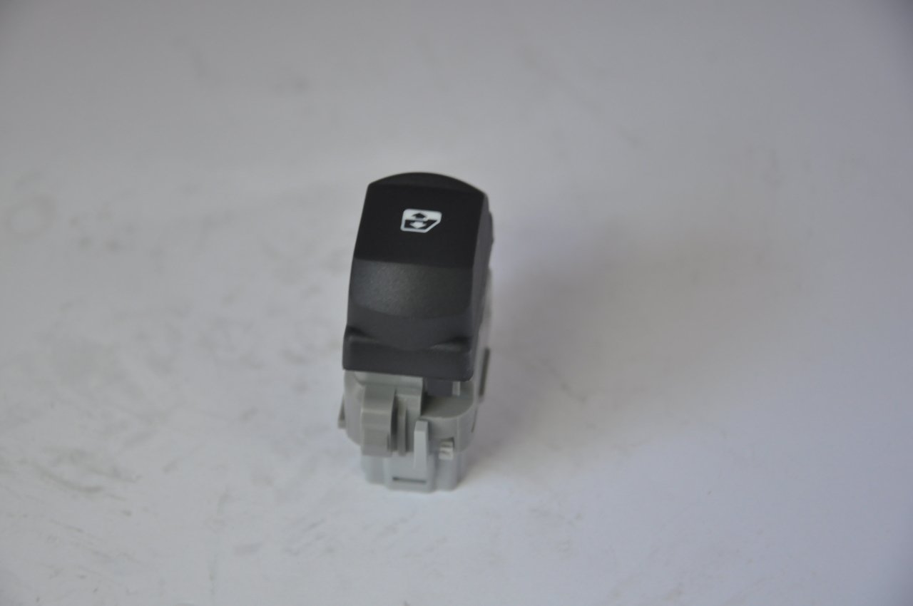 Cam Açma Anahtarı Ön Sağ Megane II