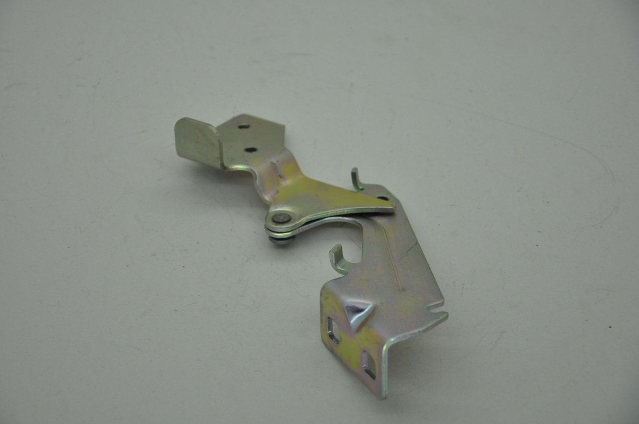 Motor Kaput Menteşesi Sağ Kango 1997-2003 Arası