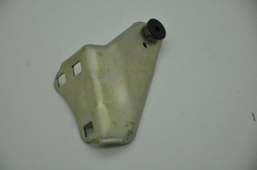 Sürgülü Kapı Sağ Alt Ray Bağlantı Ayağı Kango 1997-2007 Arası