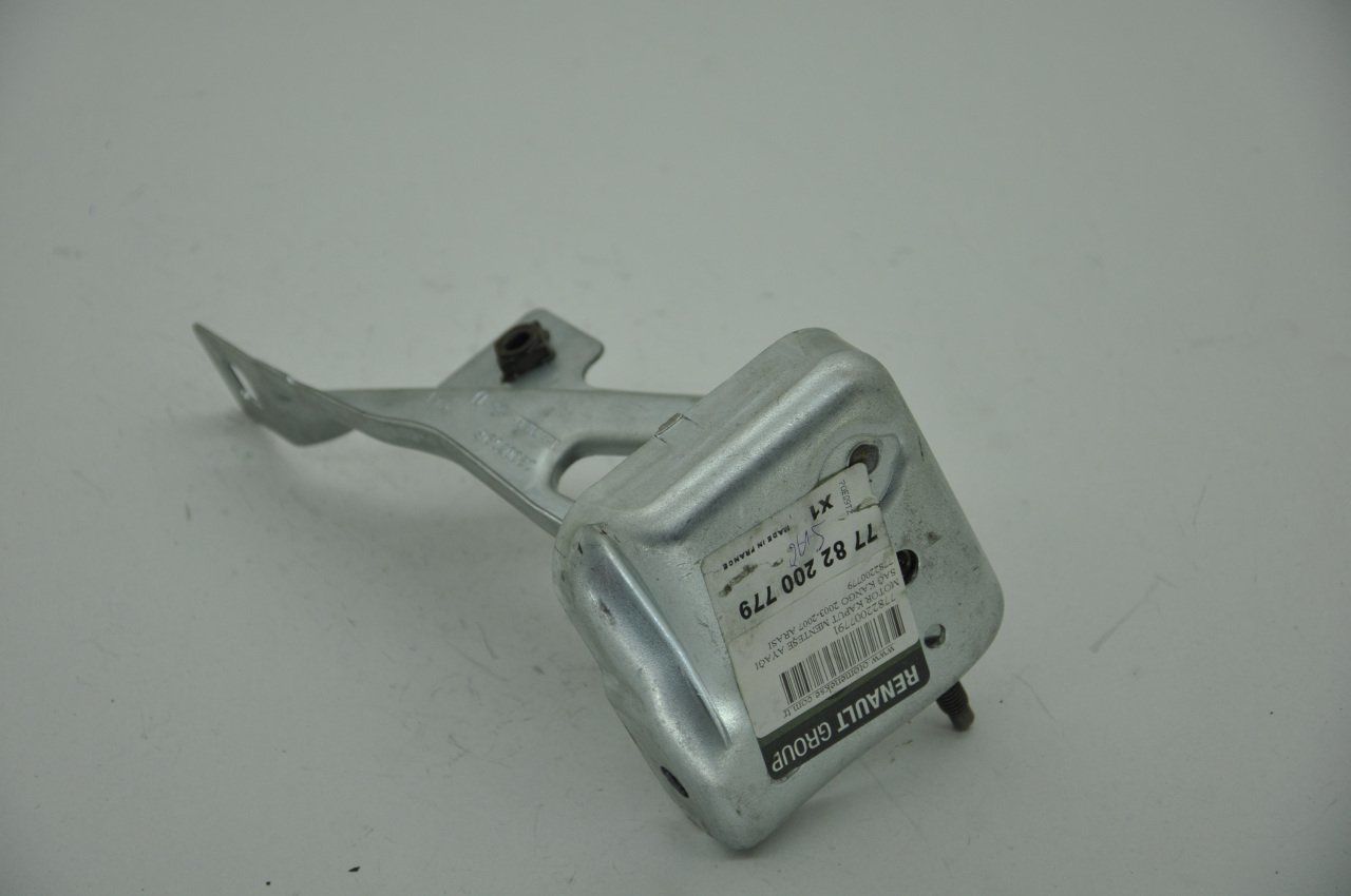 Motor Kaput Menteşe Ayağı Sağ Kango 2003-2007 Arası