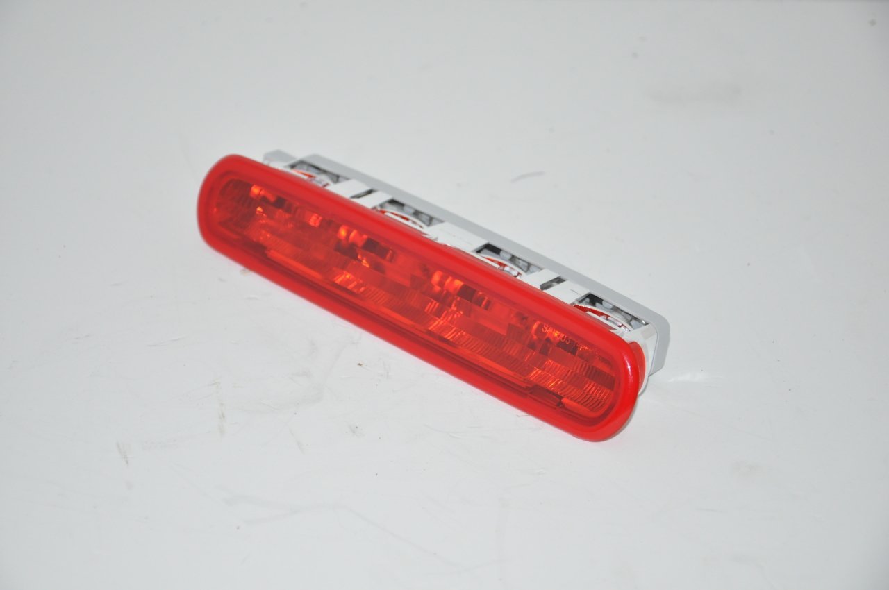 3.Stop Lambası Doblo 2010 Sonrası (Çift Kapı)