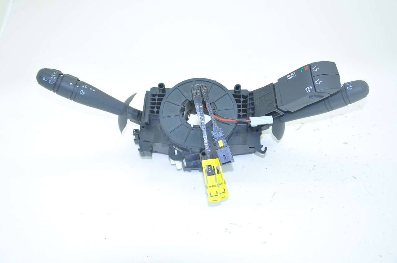 Far+Sinyal Kumanda Laguna III