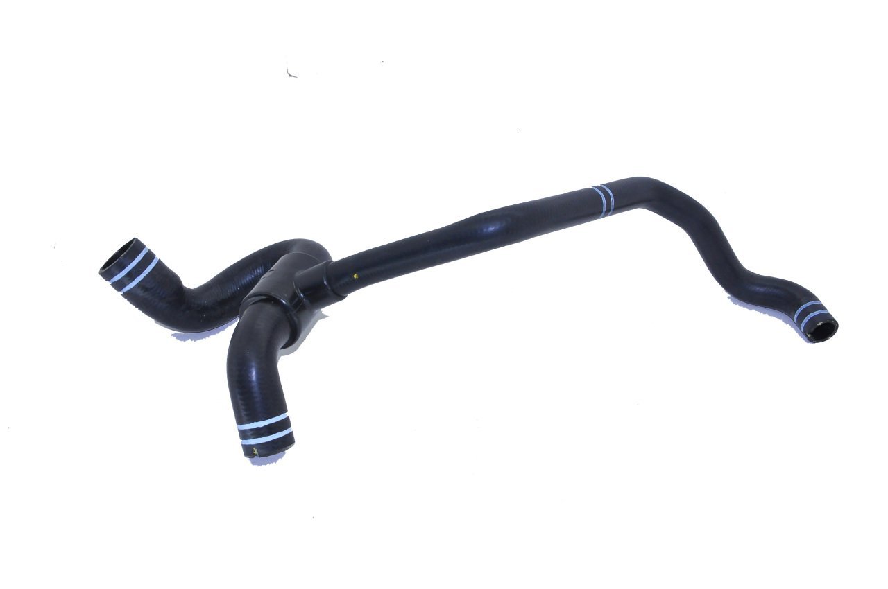 İntercool Hortumu 1.9 Jtd Doblo 2005-2010 Arası (Sağdan Çıkış Üst Turboya Giden)