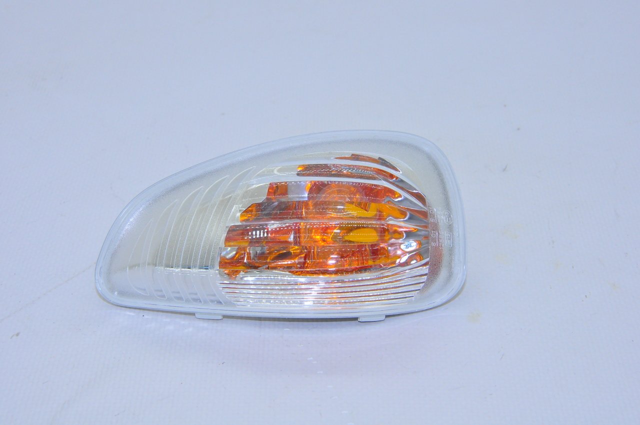 Dış Dikiz Ayna Sinyali Sağ (Sarı) Master 2011 Sonrası