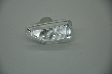 Çamurluk Sinyali Ön Sol Dacıa Sandero-Stepway 2013 Sonrası-Duster 2018 Sonrası