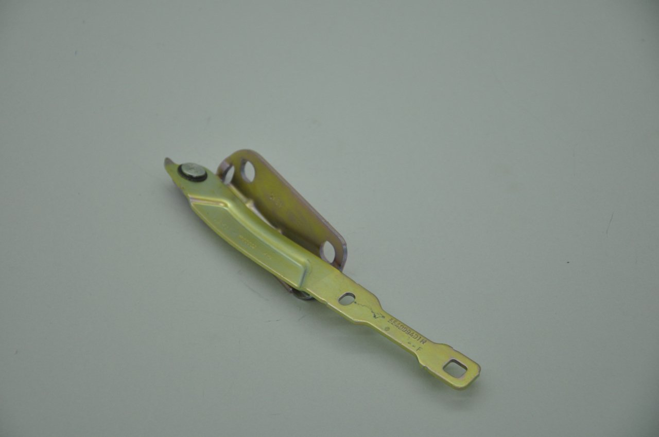 Motor Kaput Menteşesi Sağ Clio Symbol 2013 Sonrası-Dacıa Stepway 2013 Sonrası-Logan Mcv 2013 Sonrası