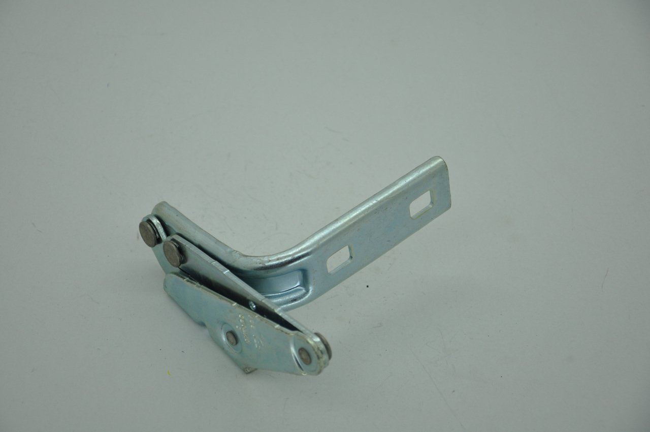 Motor Kaput Menteşesi Sağ Master 2004-2011 Arası