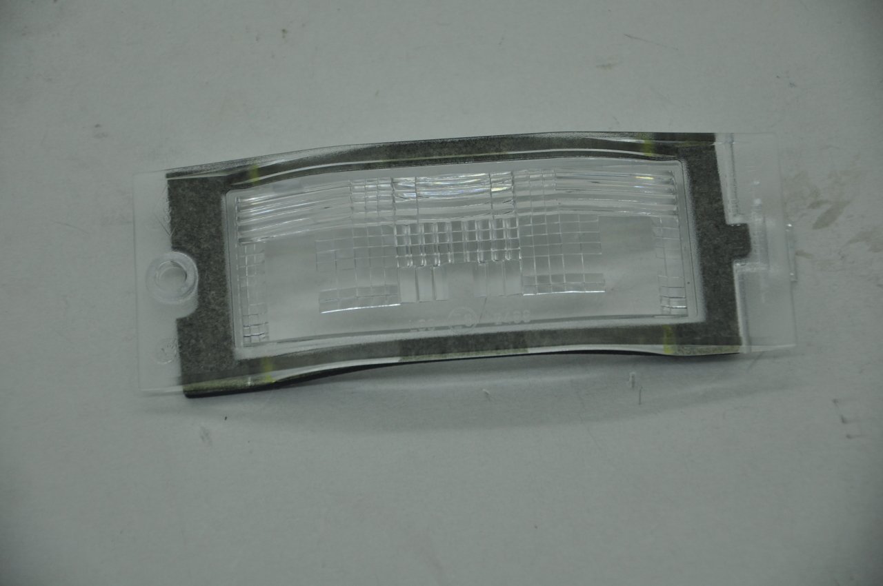 Plaka Lambası Dacıa Logan Mcv 2007-2012 Arası