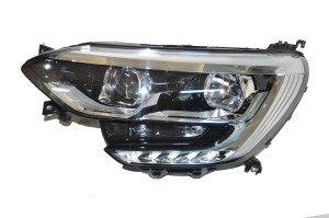 Far Sol Megane IV 2016 Sonrası (Krom Çerçeveli Alttan Yarım Ledli)